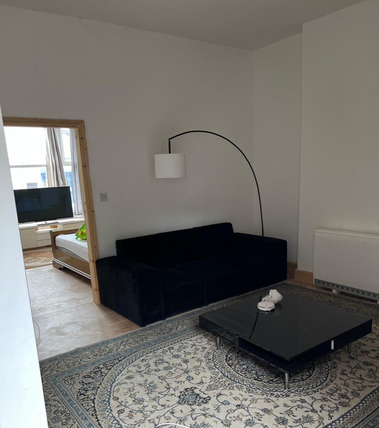 New Flat, Own Bathroom, Sitting Room & Large Bedroom - Walsall Bescot Zewnętrze zdjęcie